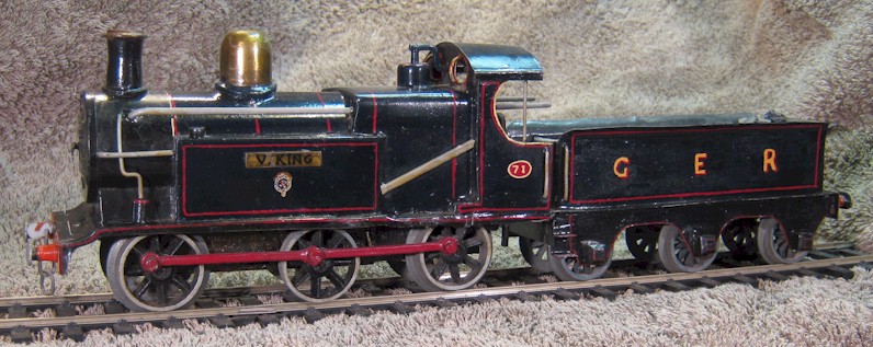 0-6-0 clockwork 0 gauge locomotive made from a Hornby 0-4-0T