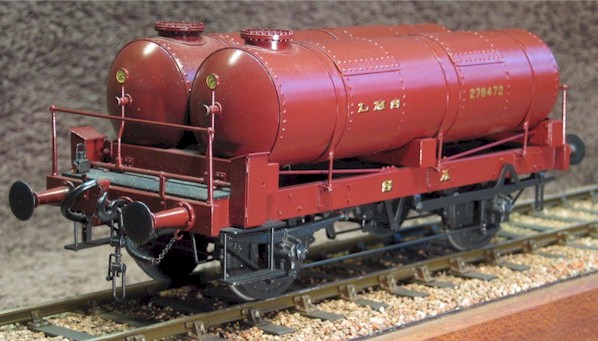 LMS gas holder truck - model in 7mm scale (O Gauge) by David L O Smith