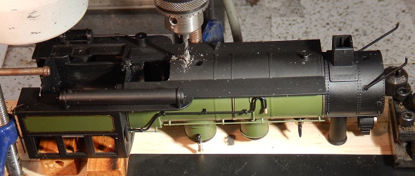Milling underside of an 0 gauge boiler to accommodate a motor/gearbox